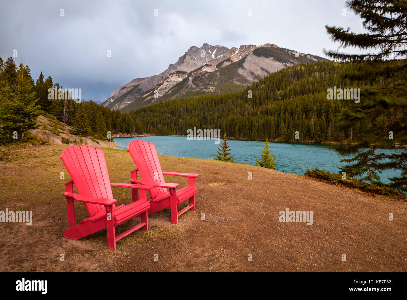 Red Adirondack Chairs Stock Photos &amp; Red Adirondack Chairs ...