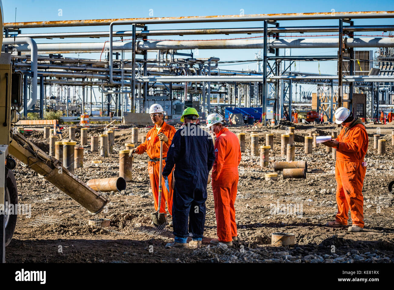 Marcus Hook, NJ, industrial refinery construction Stock Photo Alamy
