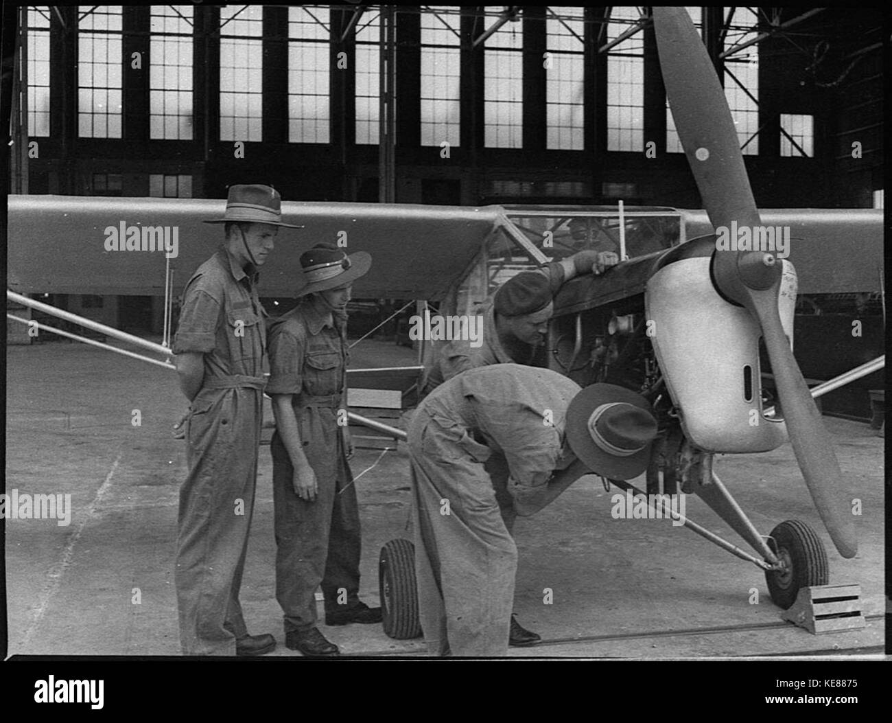33254 RAAF trainees at Rathmines base Stock Photo - Alamy
