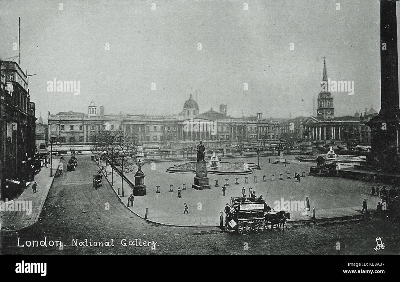 Trafalgar Square (17113987058 Stock Photo - Alamy