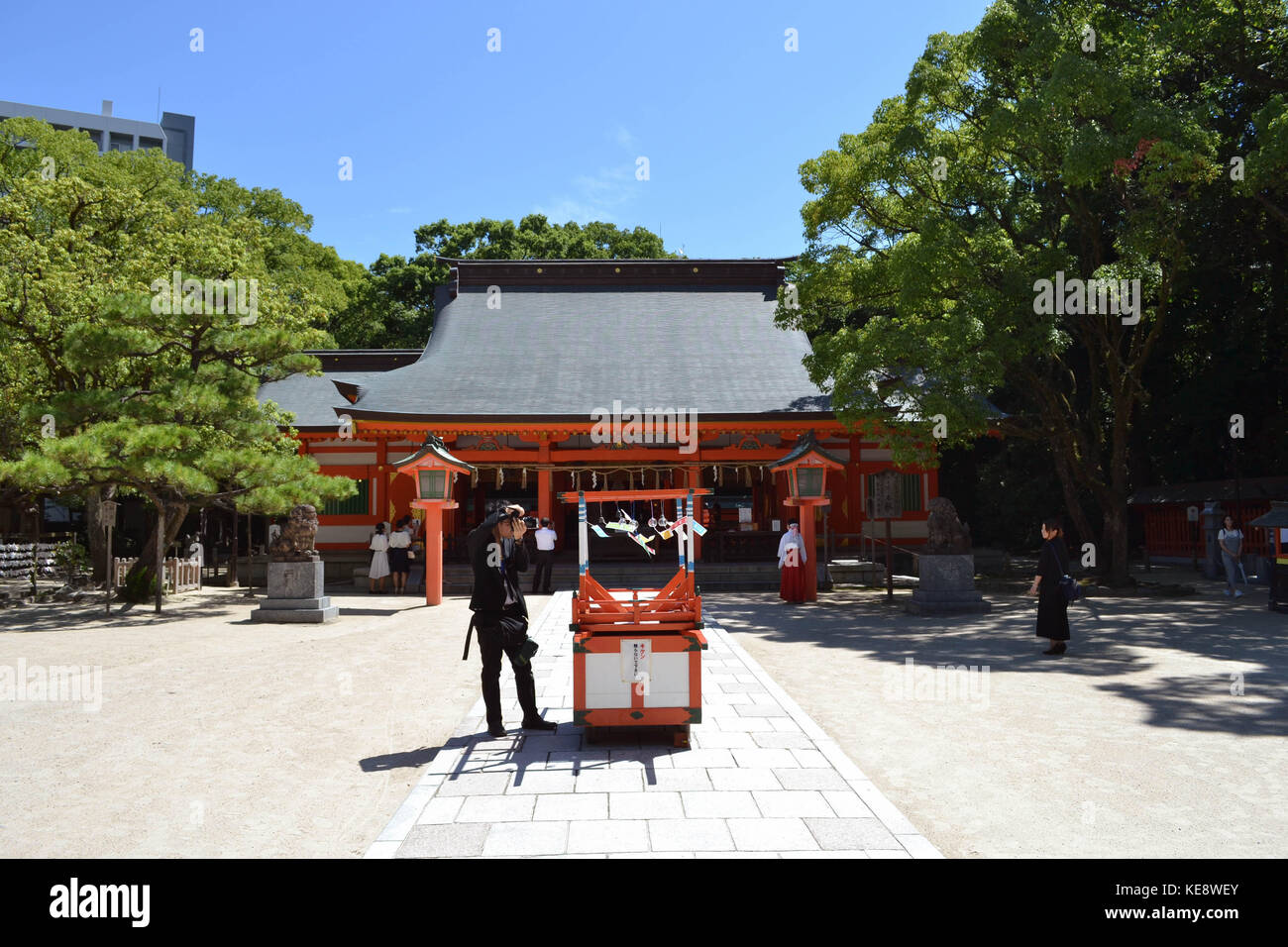 Shrine Complex Japanese wedding photographer in a shrine complex in Fukuoka. Pic was ...