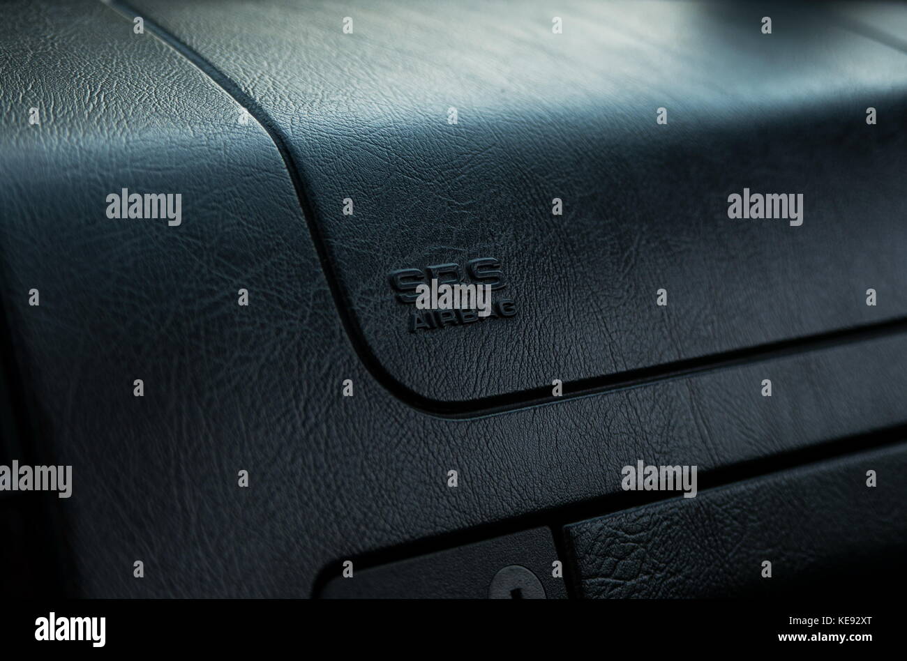 Airbag sign on dashboard hires stock photography and images Alamy