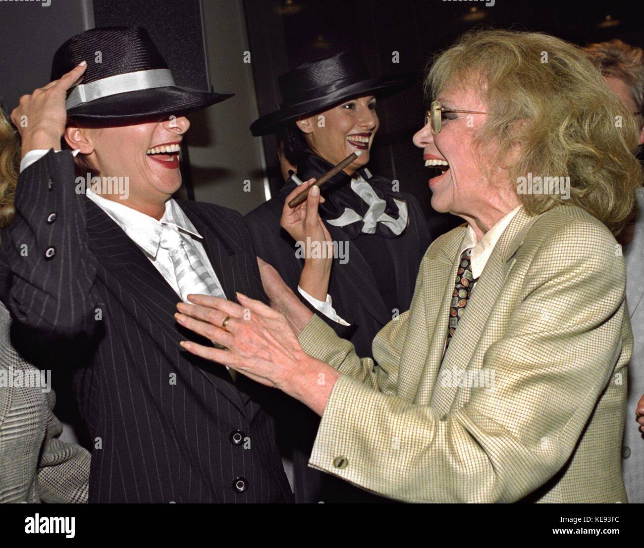 German actress and fashion designer Hildegard Knef jokes with her models shortly before their first press conference on 3 August 1997 at the CPD fashion fair in Duesseldorf (North-Rhine Westphalia, Germany).  | usage worldwide Stock Photo