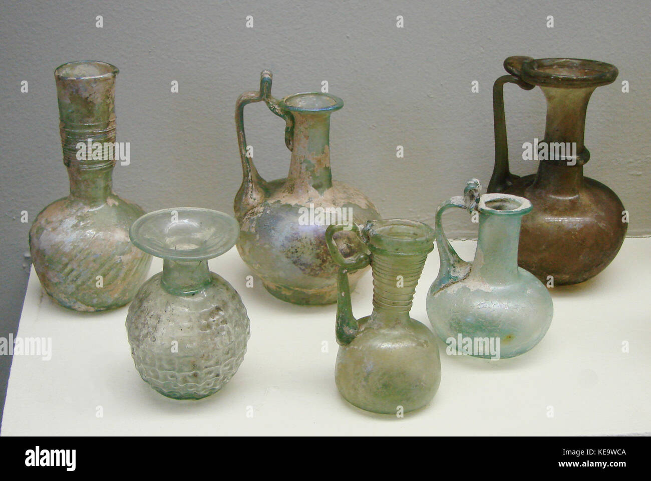 Livre 'Le Verre D'époque Romaine Au Musée Archéologique De Strasbourg' - Occasion Bon état