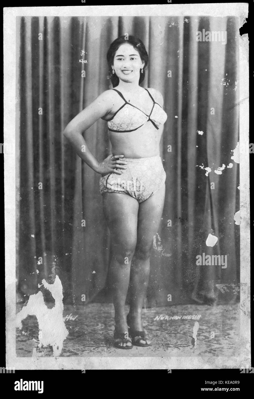 Vintage bikini Black and White Stock Photos and Images