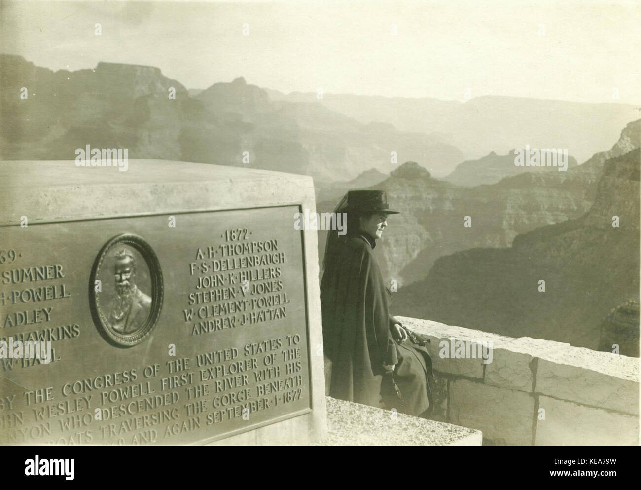 Violinist Maud Powell at Grand Canyon Monument to her uncle John Wesley Powell photographed in 1918 Stock Photo