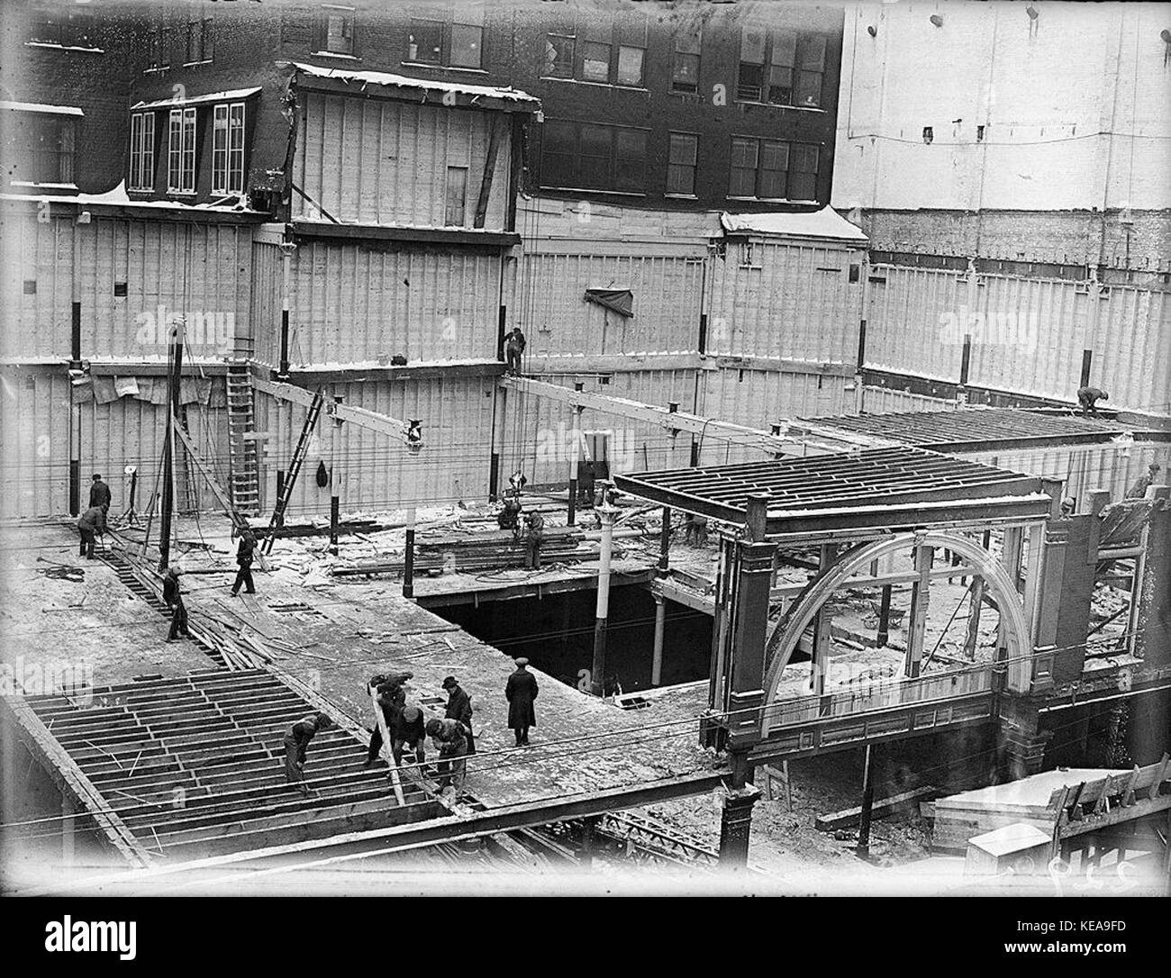 Demolition of old Eaton's Store 1923 Stock Photo - Alamy