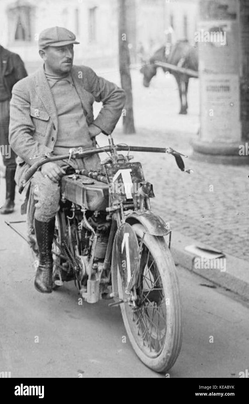 Tony Zind au GP de Strasbourg 1922 (motosacoche 500cm3) Stock Photo