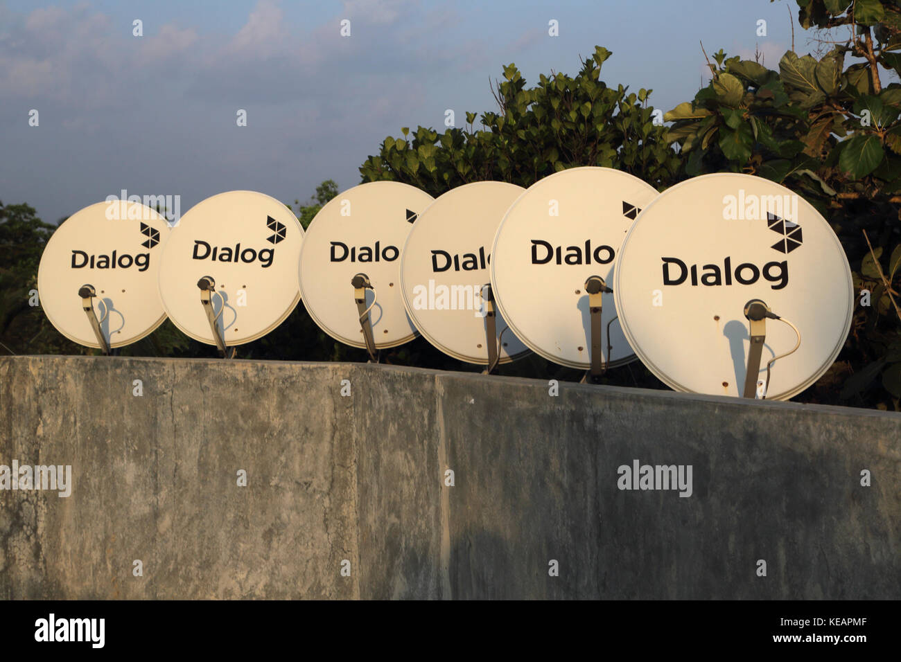 Satellite dishes the roof hires stock photography and images Alamy