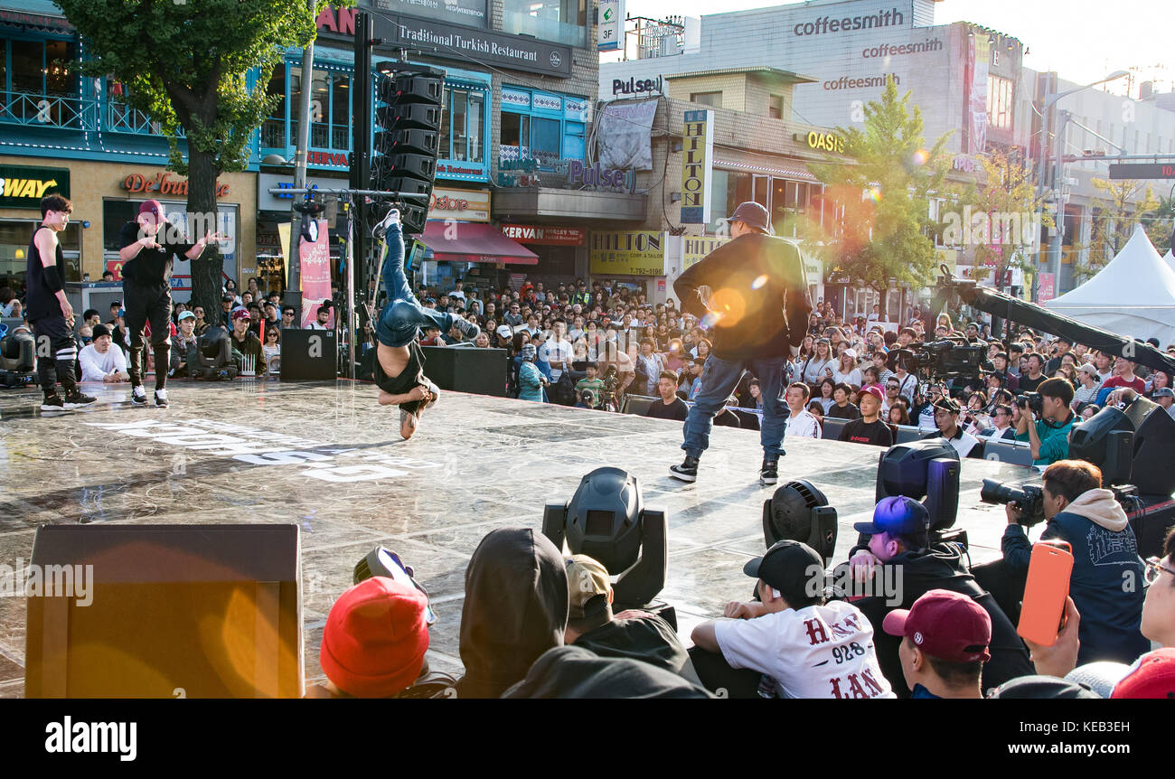 SEOUL, SOUTH KOREA October 15, 2017People are watching Bboy battle