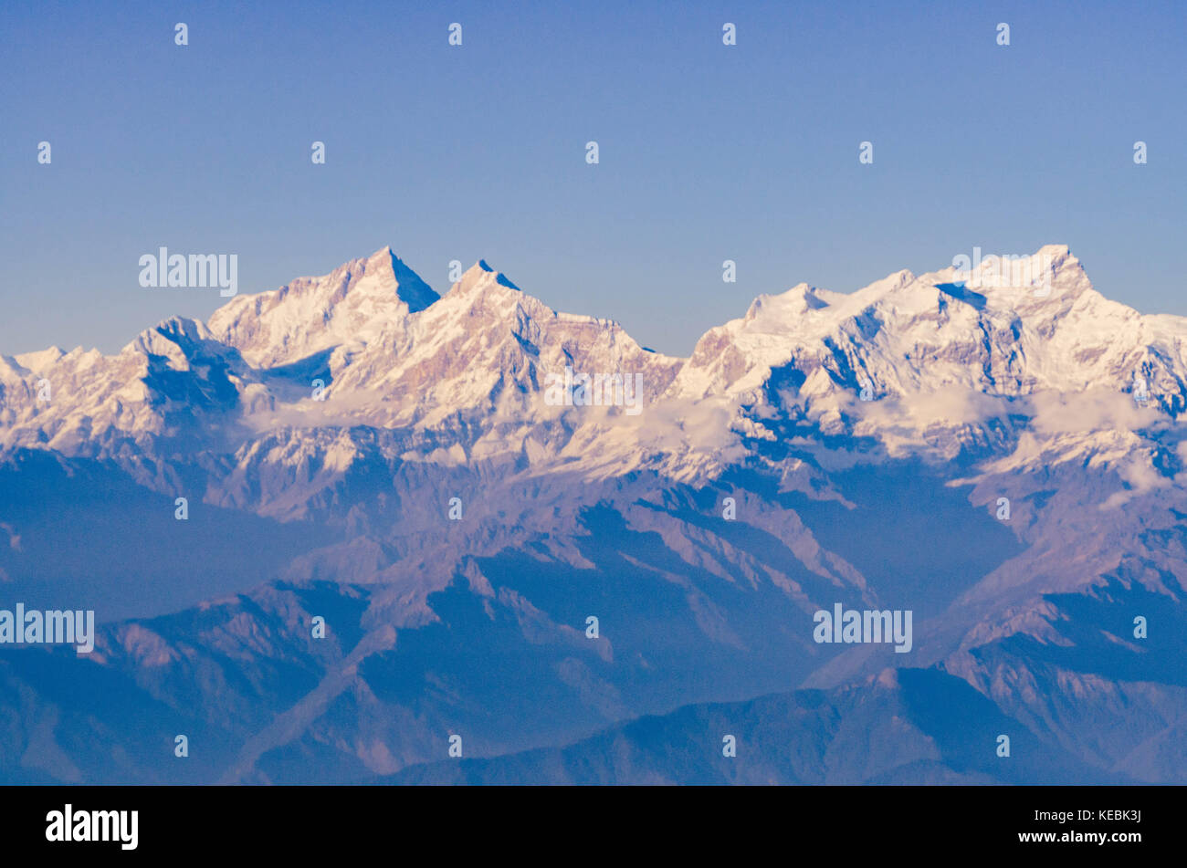 Mount everest aerial hi-res stock photography and images - Alamy