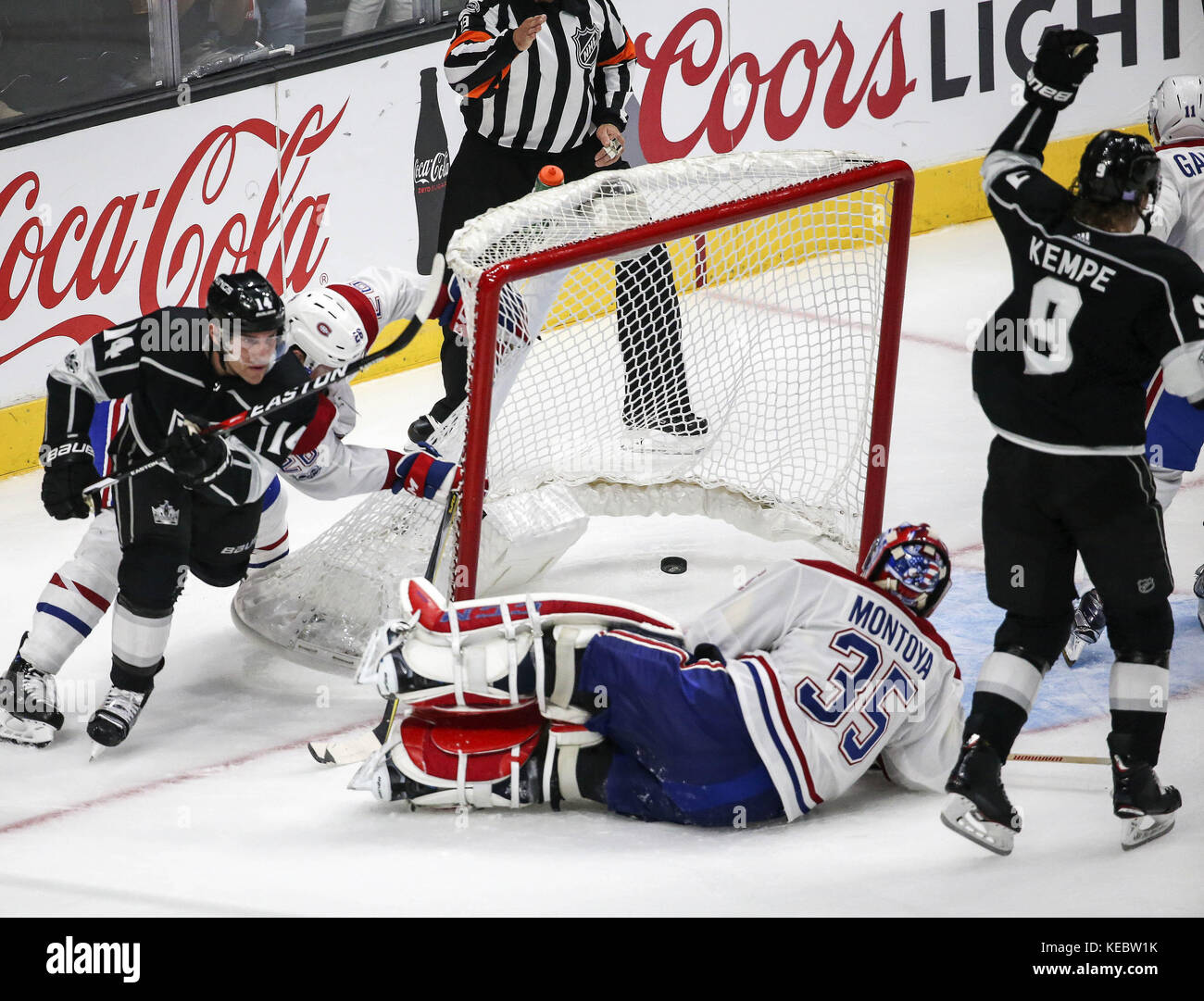 Los Angeles, California, USA. 18th Oct, 2017. Montréal Canadiens goalie Al Montoya (35) and Los Angeles Kings forward Michael Cammalleri (14) and forward Adrian Kempe (9) in actions during a 2017-2018 NHL hockey game between Los Angeles Kings and Montréal Canadiens in Los Angeles on Oct. 18, 2017. Los Angeles Kings won 5-1 Credit: Ringo Chiu/ZUMA Wire/Alamy Live News Stock Photo