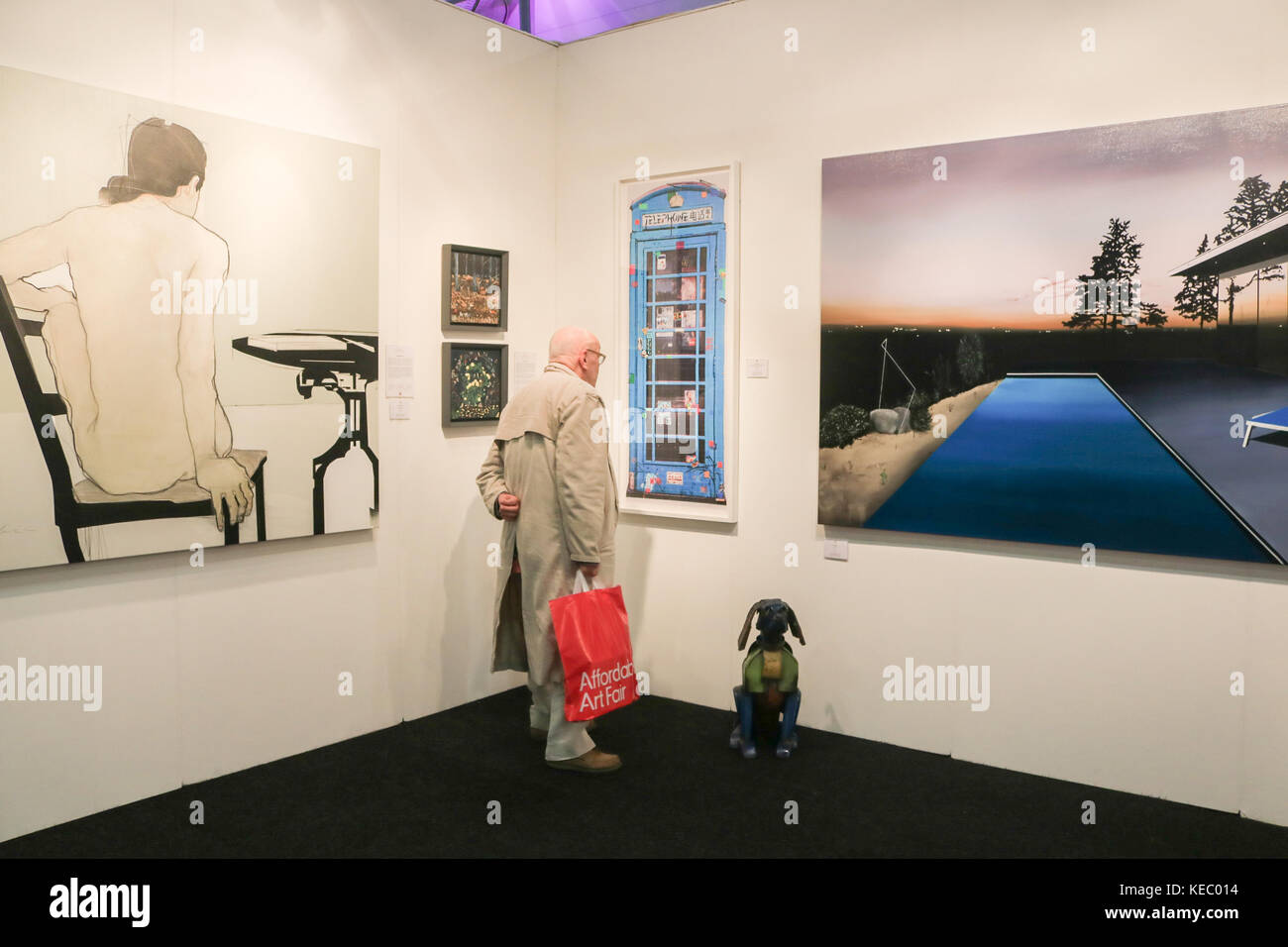 London, UK. 19th Oct, 2017. ".The Affordable Art fair opens in