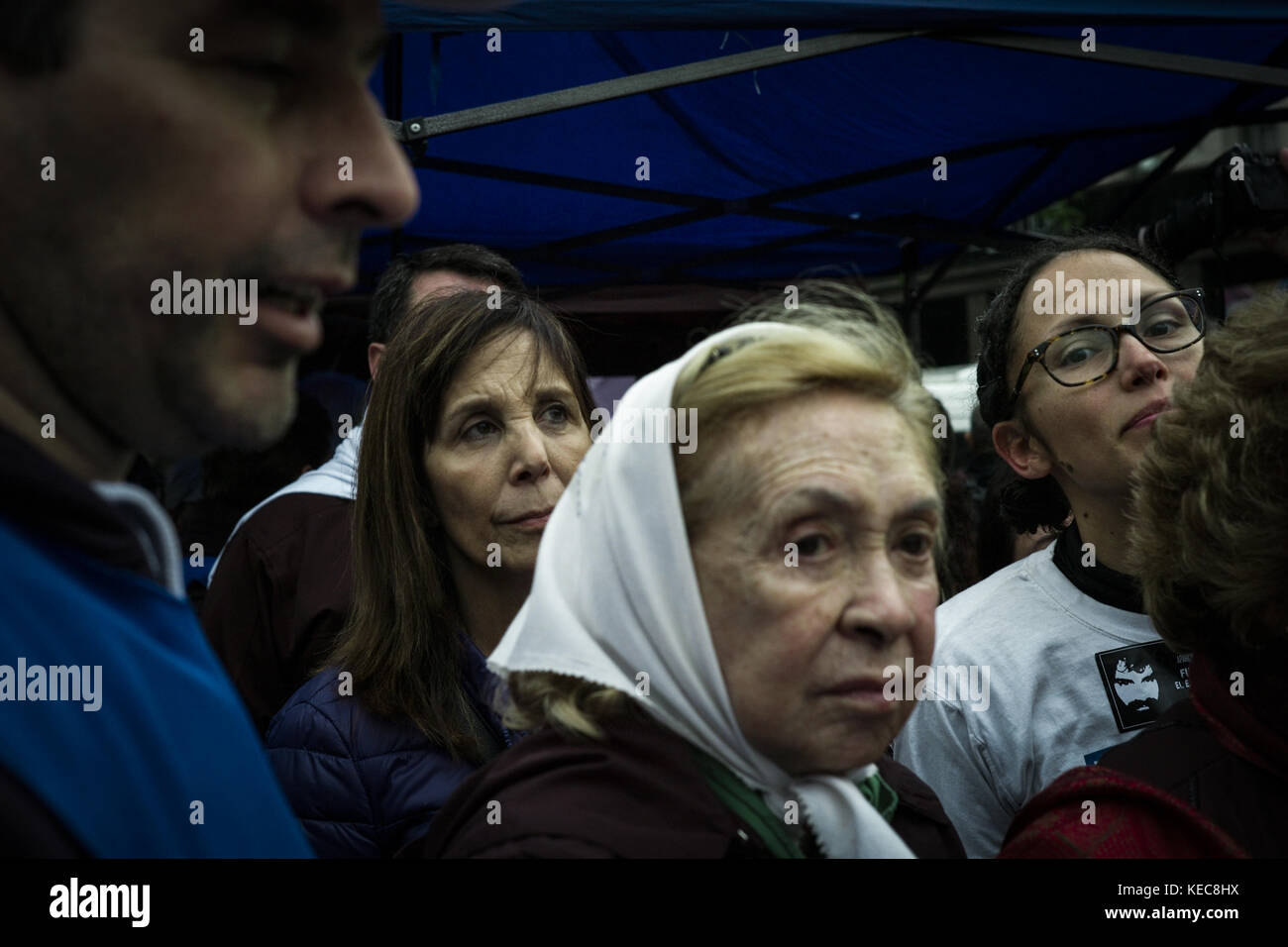 Federal Capital, Buenos Aires, Argentina. 30th Sep, 2017. The family of Santiago Maldonado is seen during a protest against the disappearance of Santiago Maldonado since 1 August 2017.Despite the rain, thousands of protesters gathered on Sunday in Plaza de Mayo hosted by the relatives and friends of Santiago Maldonado two months after his disappearance, after he was reportedly surrendering to Argentinian police guards during a raid on a camp of Mapuche protesters in Patagonia, south of Argentina. Various protests were seen in several other cities in Argentina, and abroad such as London, Stock Photo