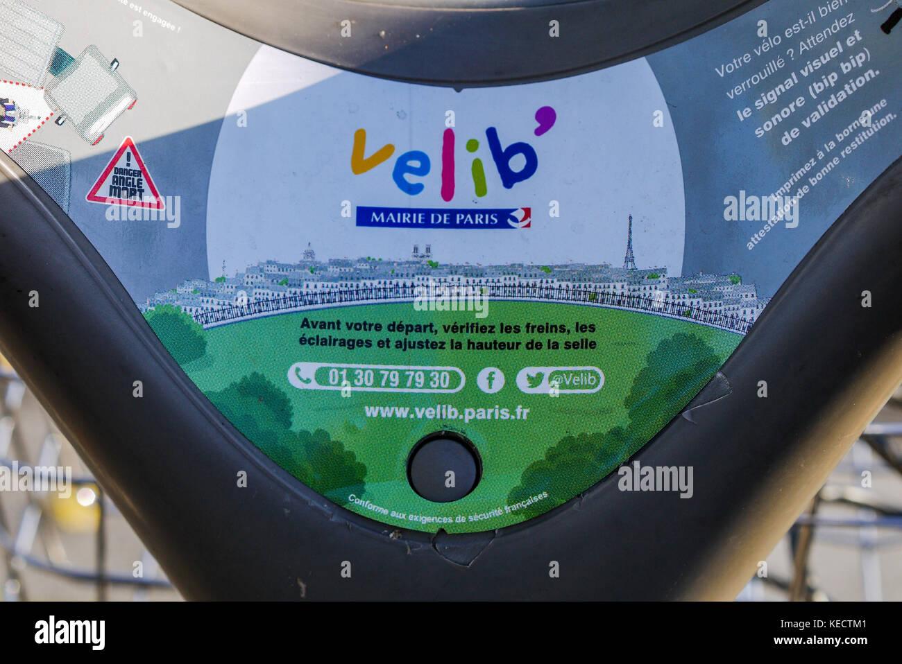Velib in Paris, France Stock Photo - Alamy