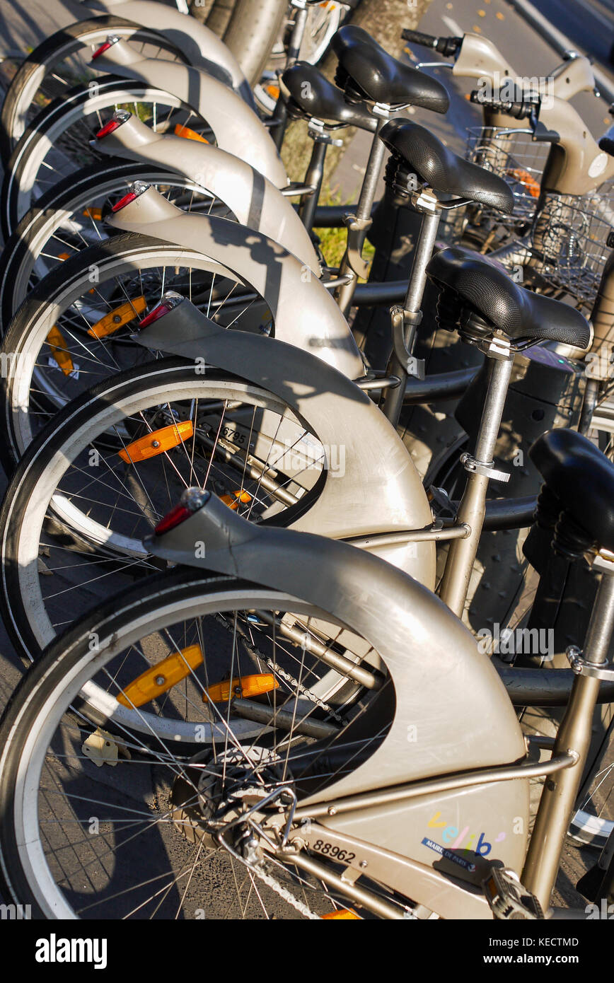 Velib in Paris, France Stock Photo - Alamy