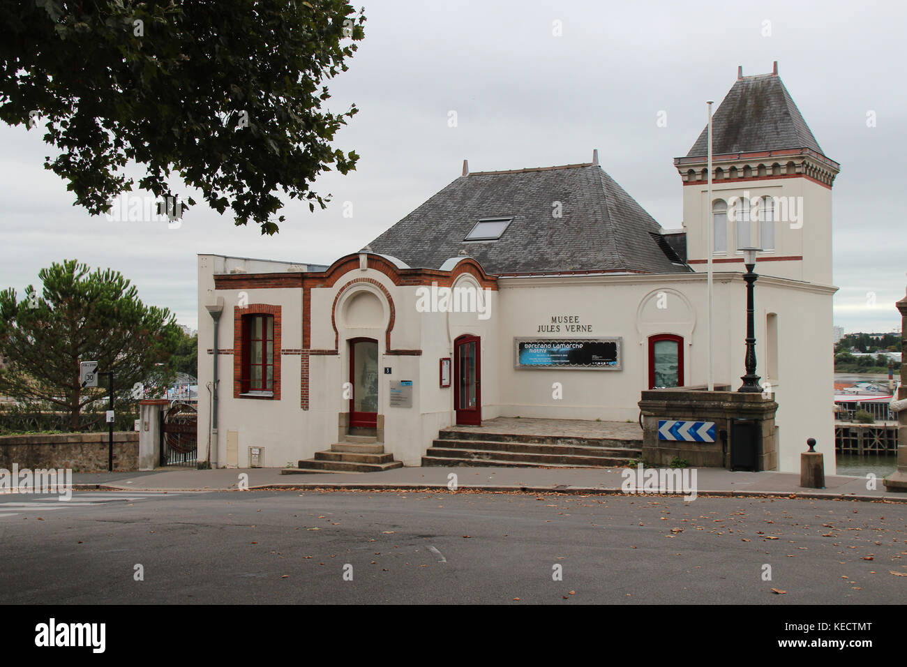 Jules Verne Museum Nantes Hi res Stock Photography And Images Alamy jules-verne-museum-nantes-hi-res-stock-photography-and-images-alamy