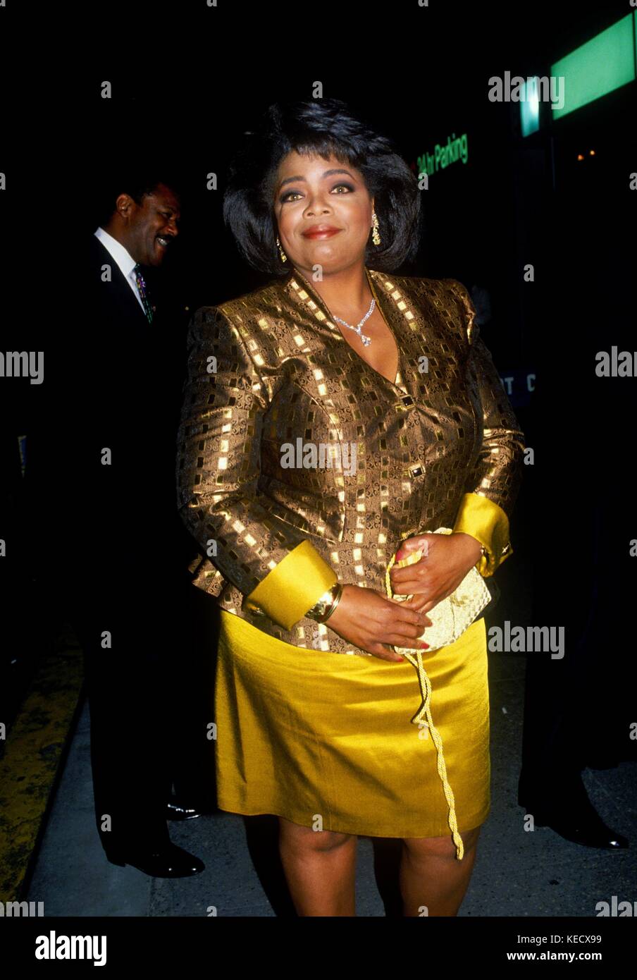 Oprah Winfrey attending the Daytime Emmy awards in New York City. June  1992.  RTTalesnick /MediaPunch Stock Photo - Alamy