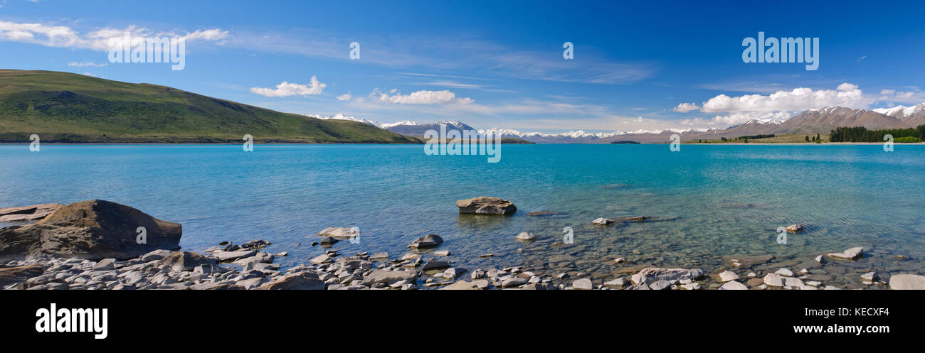 Panorama of Lake Tekapo in New Zealand Stock Photo - Alamy