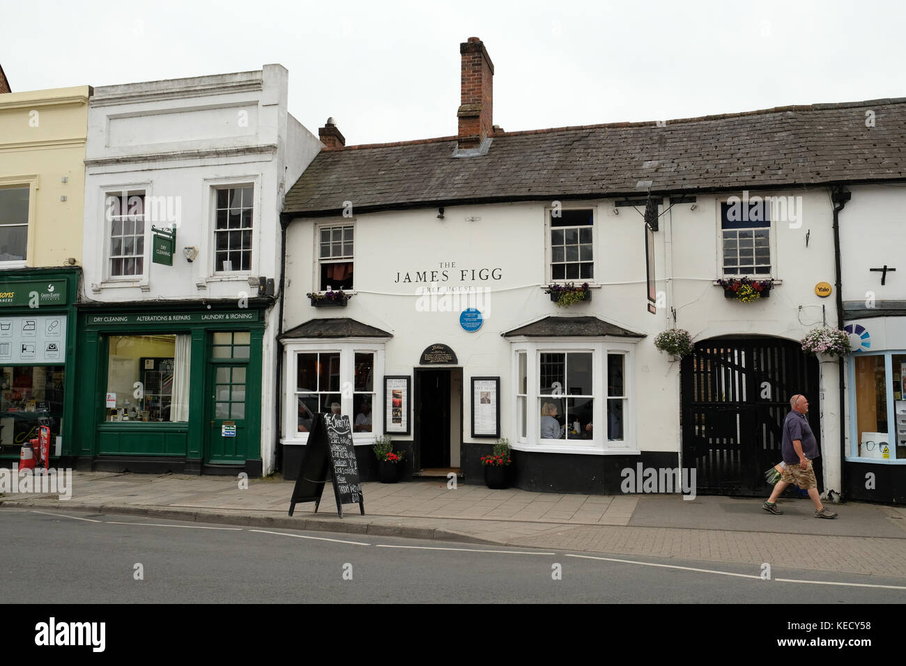 June 2017 Shops, stores & banks in the old English town of Thame, in