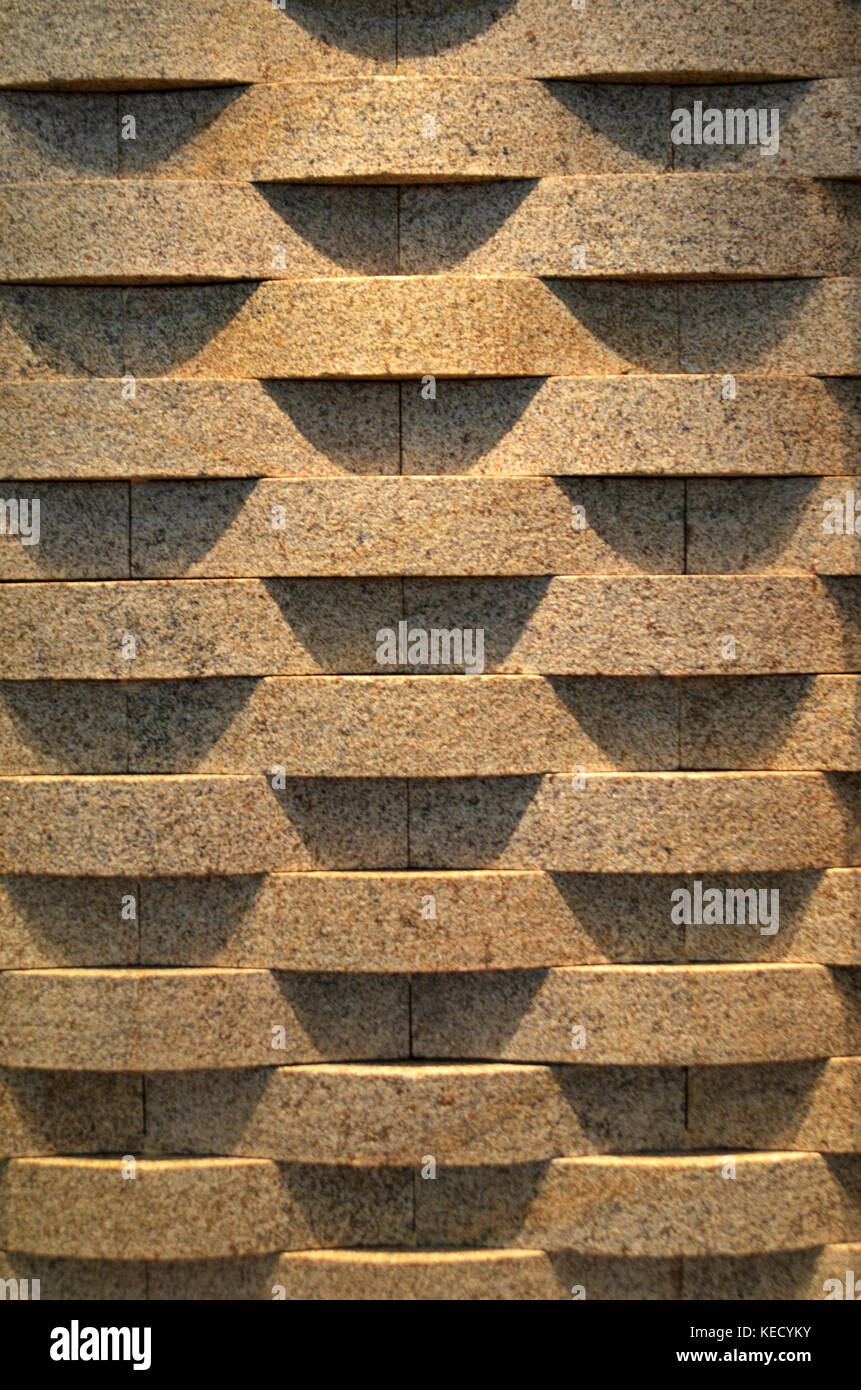 Brick offset pattern hi-res stock photography and images - Alamy