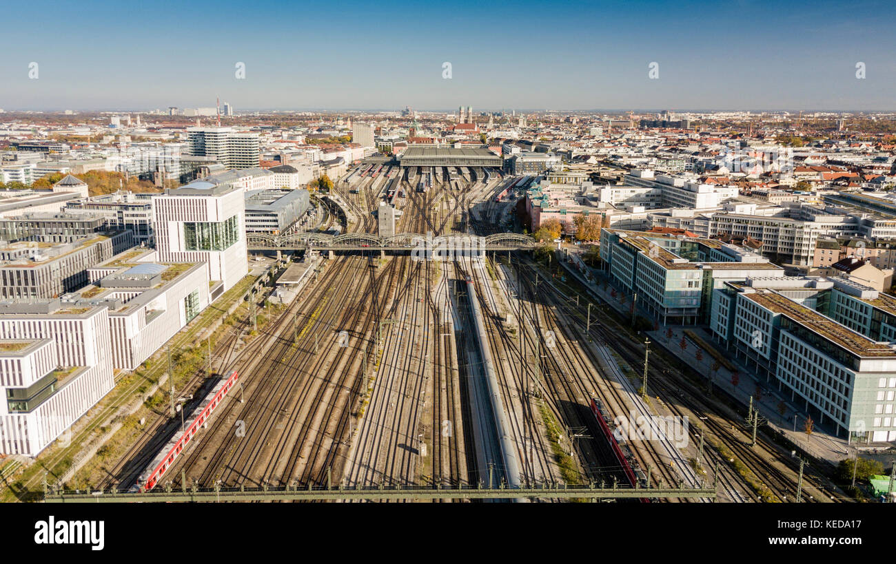 Railway tracks leading to Munich Main Station Stock Photo Alamy
