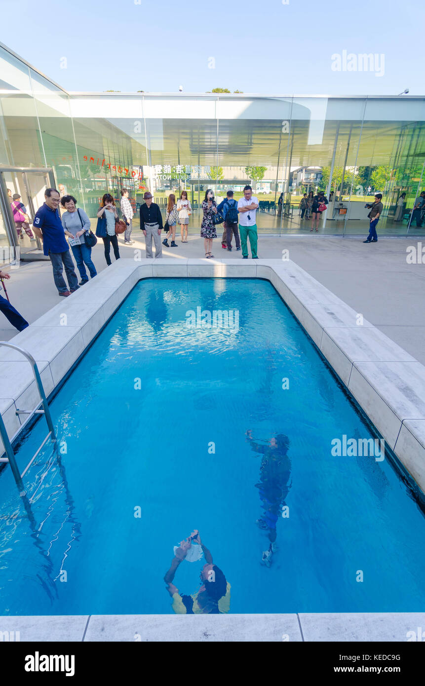 False Swimming Pool, Museum of Modern Art,Kanazawa Japan