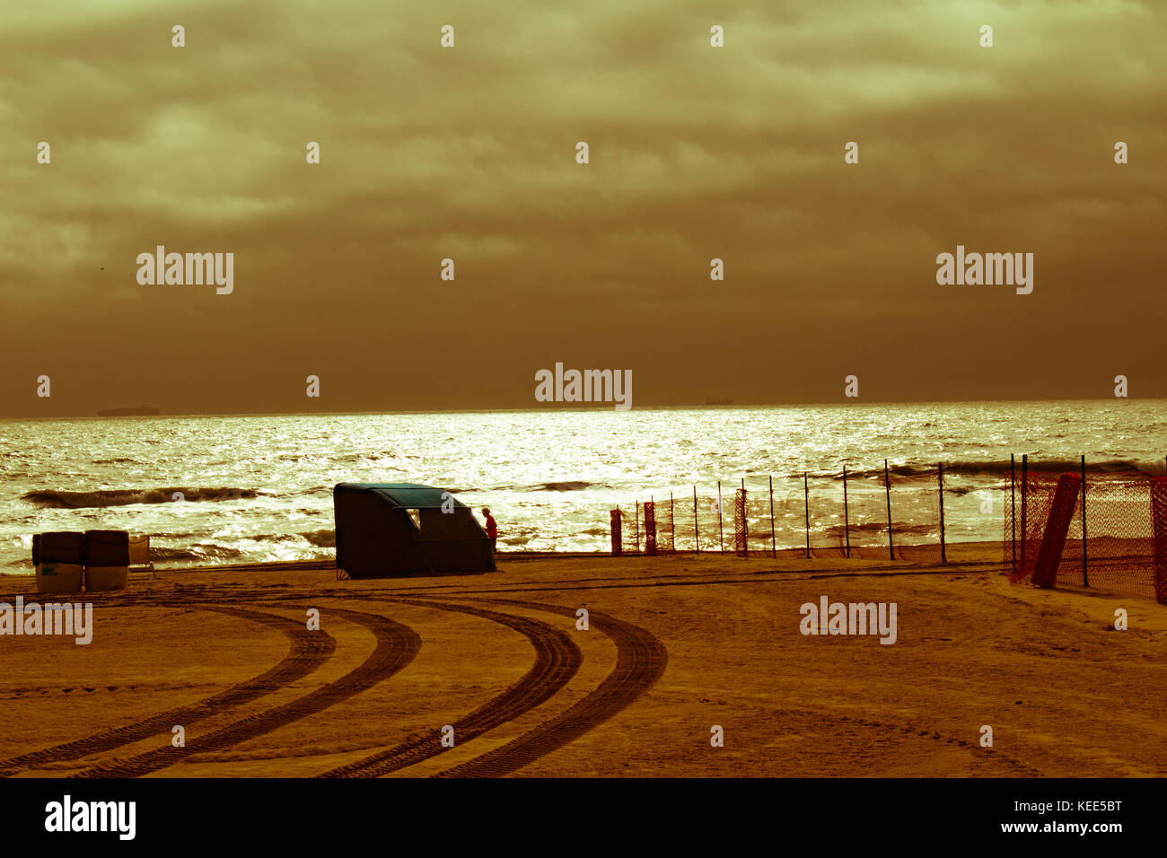 From Dusk To Dawn Stock Photo Alamy