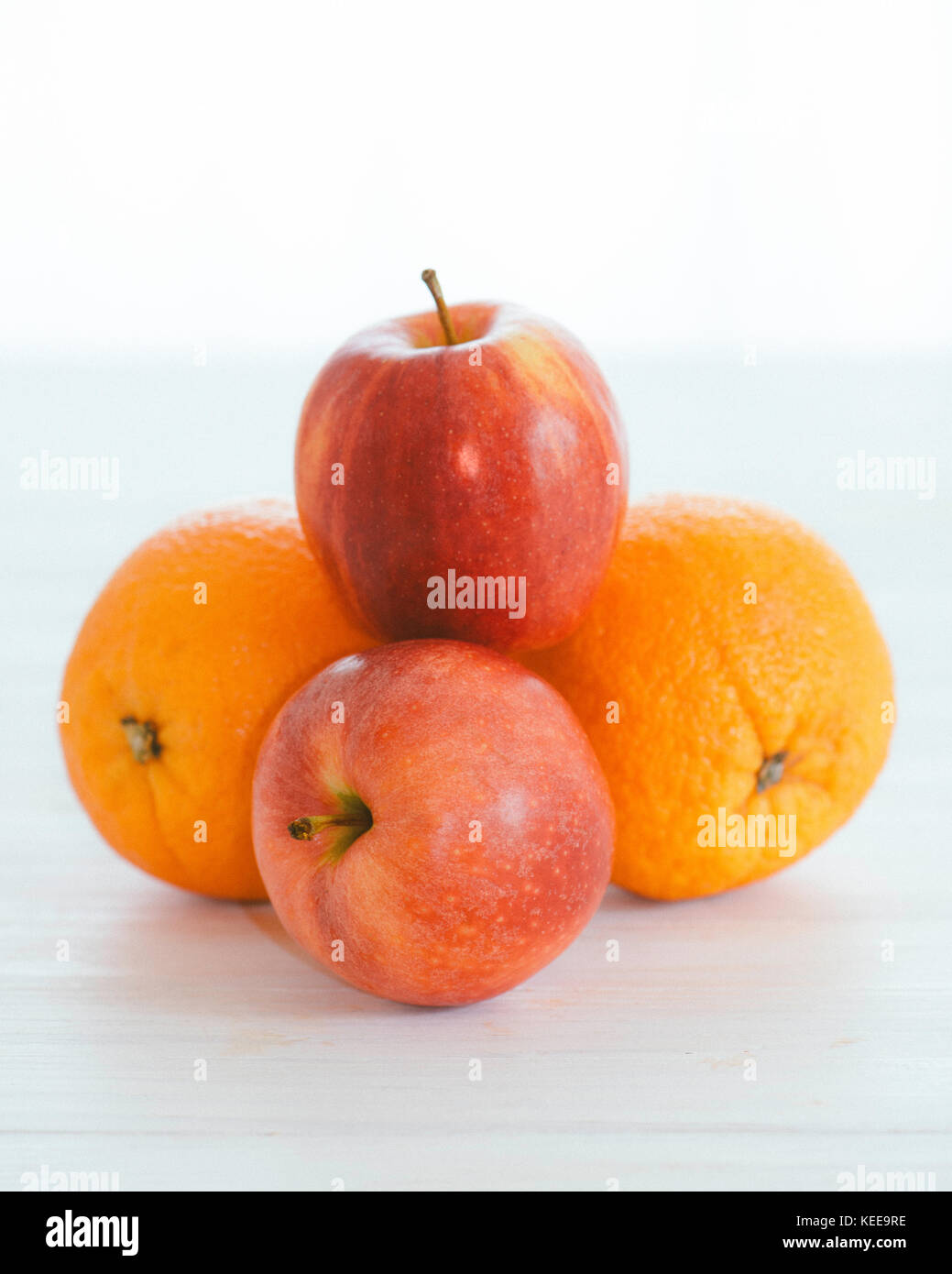 apples and oranges Stock Photo Alamy