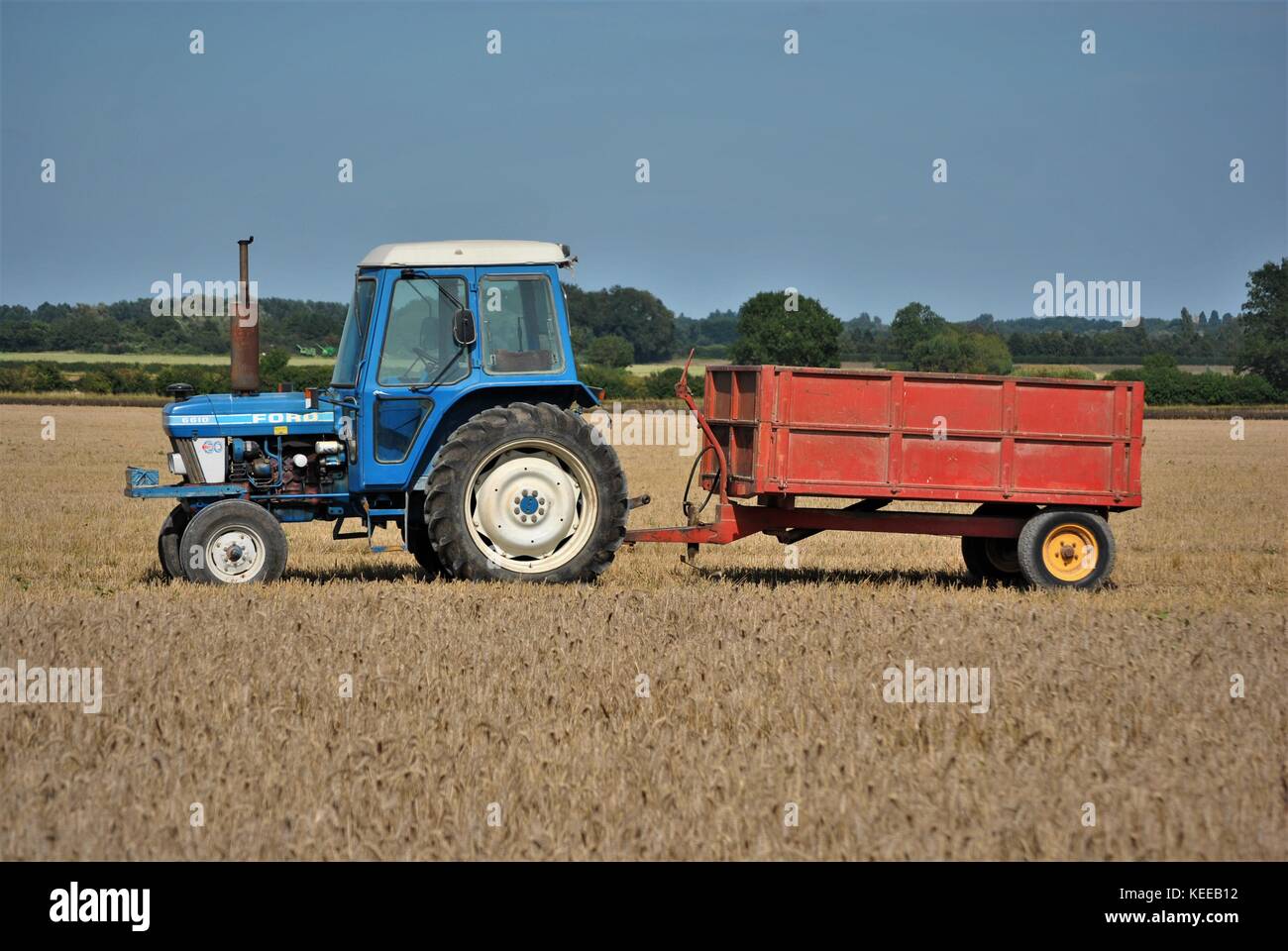 Blue ford tractor hires stock photography and images Alamy