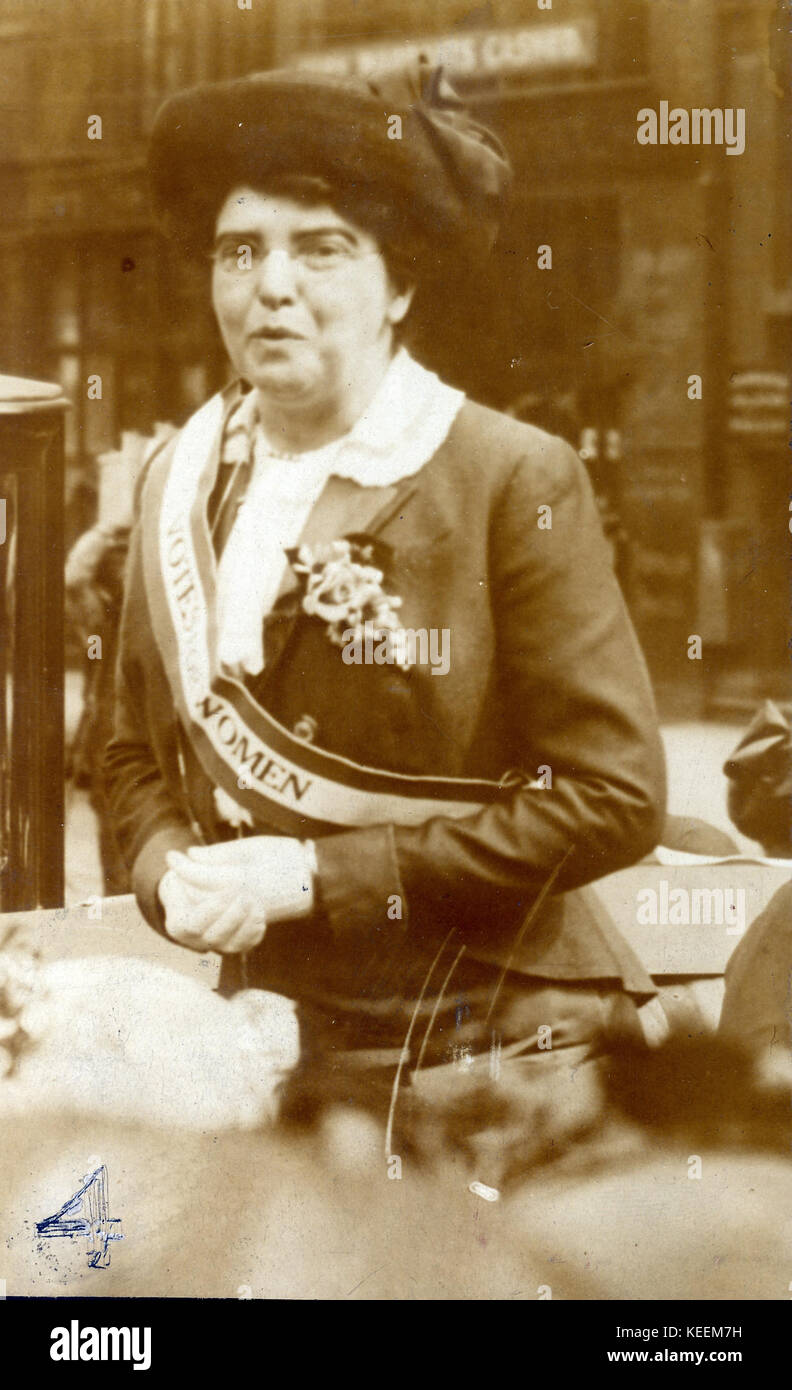 Unidentified suffragist wearing a  Votes for Women  sash Stock Photo