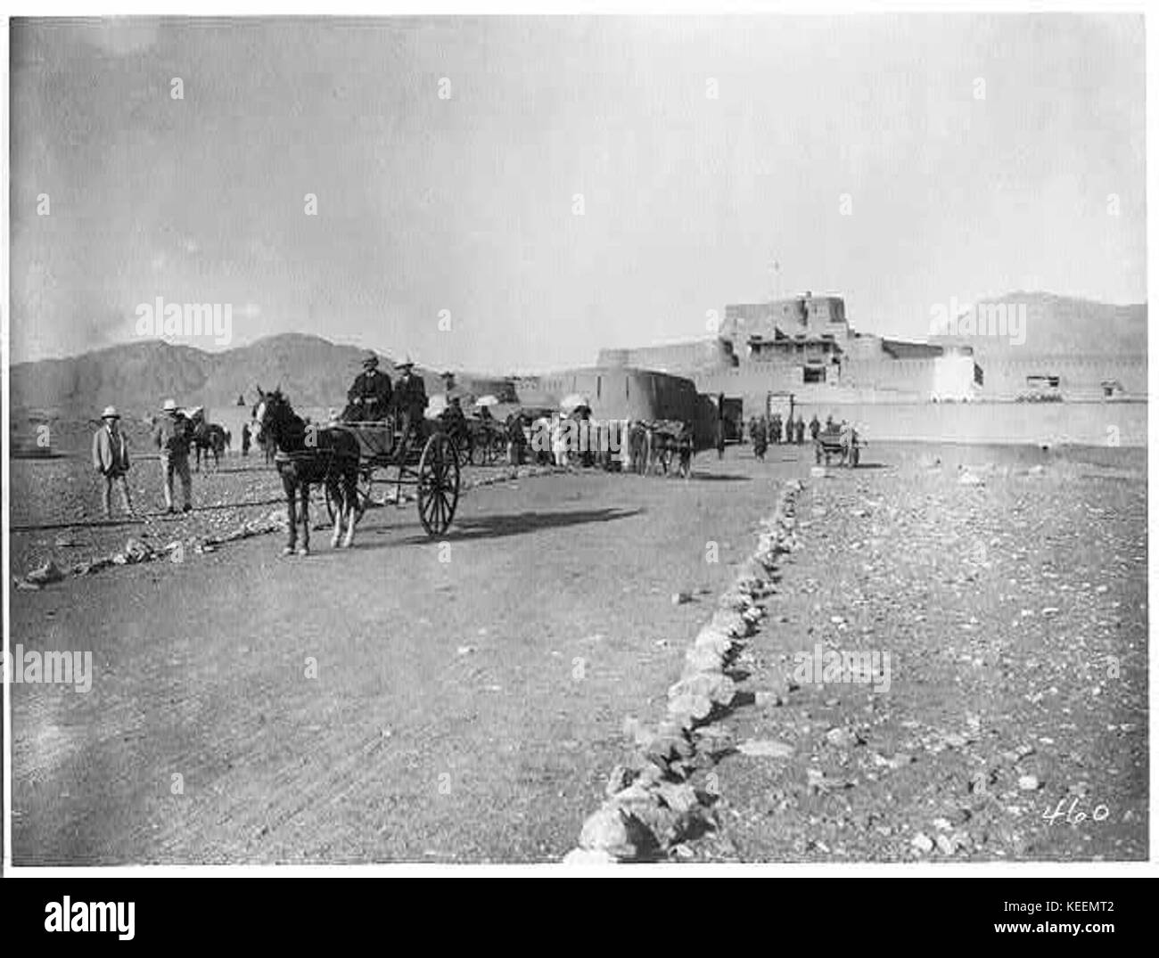 2 wheeled  tum tum  cart leaving Jamrud Fort for trip to nearby Khyber Pass LCCN2004707361 Stock Photo