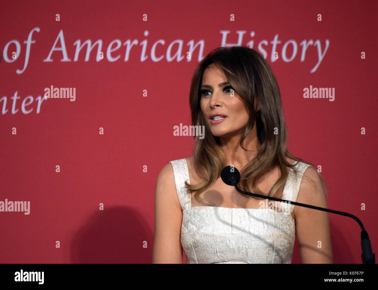 Washington, USA. 20th Oct, 2017. U.S. First Lady Melania Trump speaks during a donation ceremony of her inaugural ball gown at the National Museum of American History in Washington, DC, the United States, on Oct. 20, 2017. Melania Trump donated her inaugural ball gown to the First Ladies Collection here on Friday, adding to the museum's collection of 26 gowns worn by former first ladies. Credit: Yin Bogu/Xinhua/Alamy Live News Stock Photo