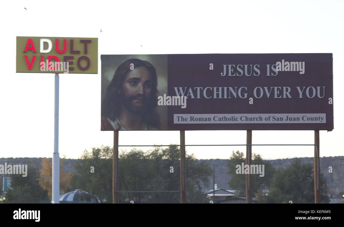 Farmington, NEW MEXICO, USA. 20th Oct, 2017. An Adult sign on the Stock