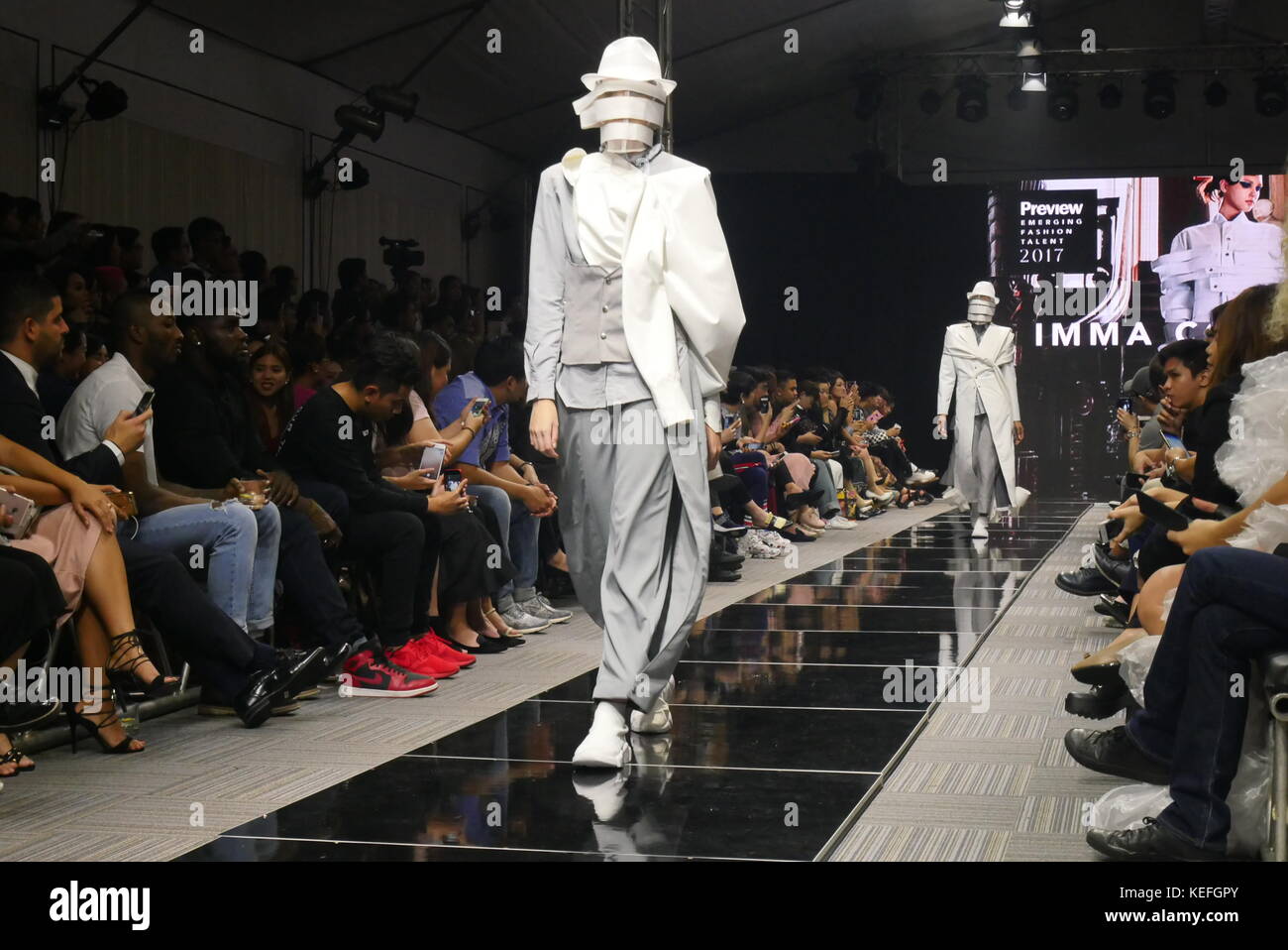 Mandaluyong Philippines 19th Oct 17 An Interesting Concept Design By Imma Calorina Both Mysterious And Aesthetic Credit George Buid Pacific Press Alamy Live News Stock Photo Alamy
