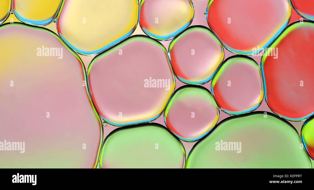 Oil pattern on water hi-res stock photography and images - Alamy