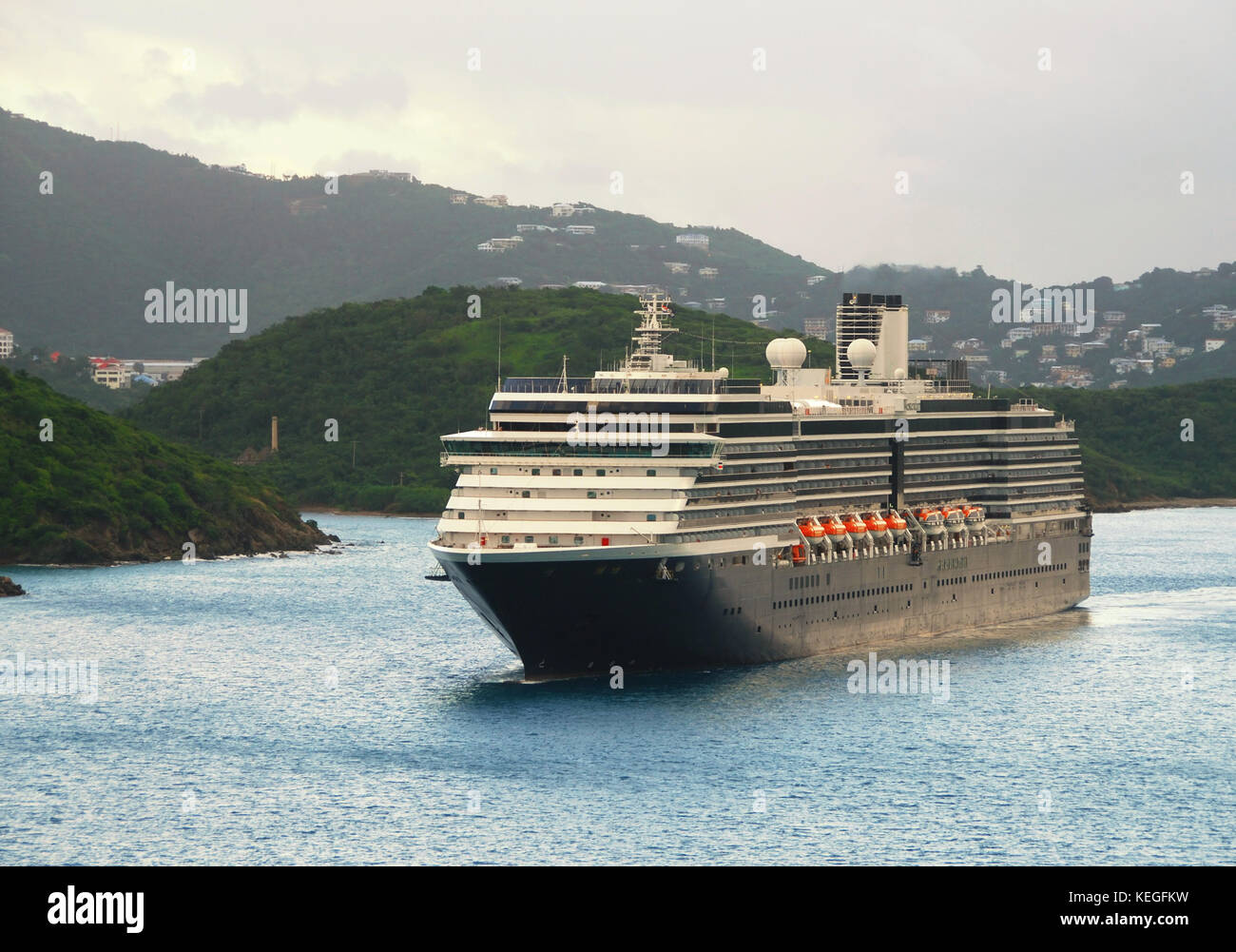 Modern cruise ship visitng the US Virgin Islands Stock Photo Alamy