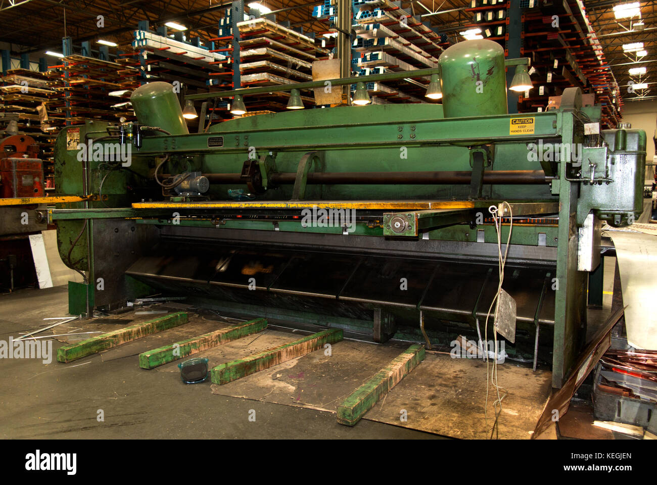 Sheet metal fabrication hires stock photography and images Alamy