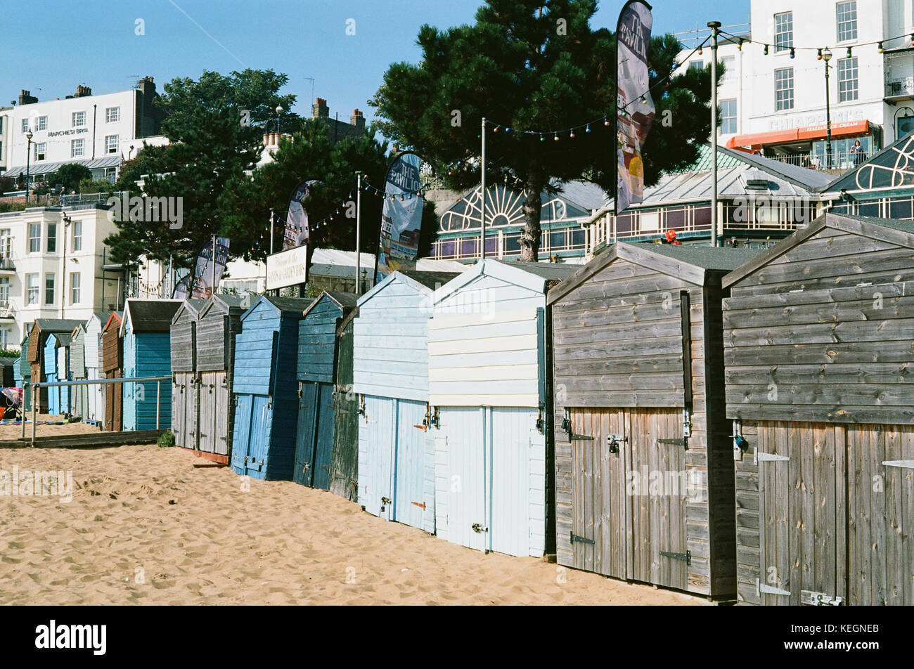 Beach Huts on Broadstairs seafront, on the Isle of Thanet, Kent, Southern England Stock Photo