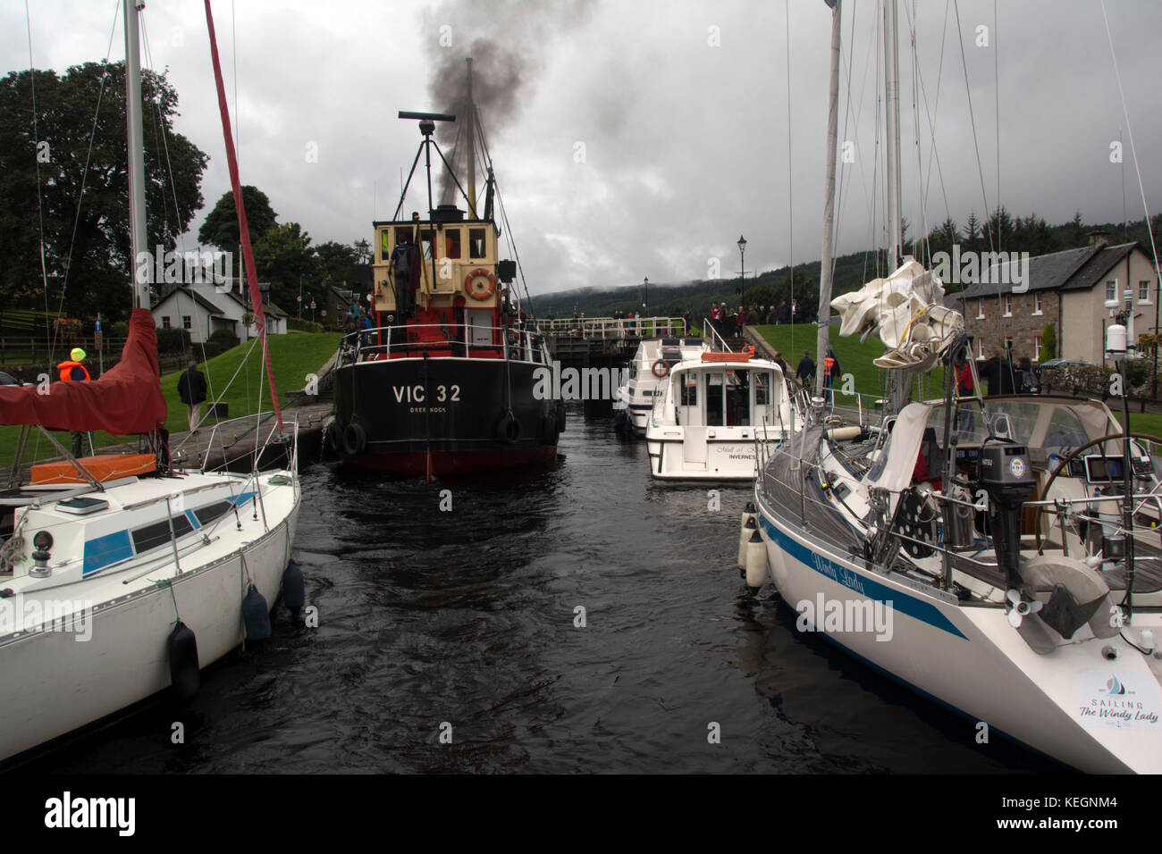 SCOTLAND; HIGHLAND;  FORT AUGUSTUS'; STEAMSHIP VIC 32 IN CALEDONIAN CANAL LOCK Stock Photo