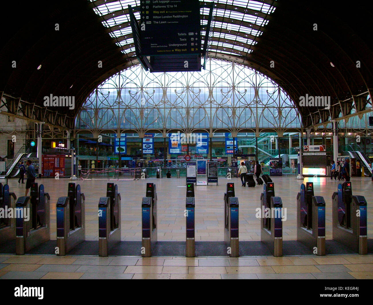Paddington train station, London, UK Stock Photo Alamy