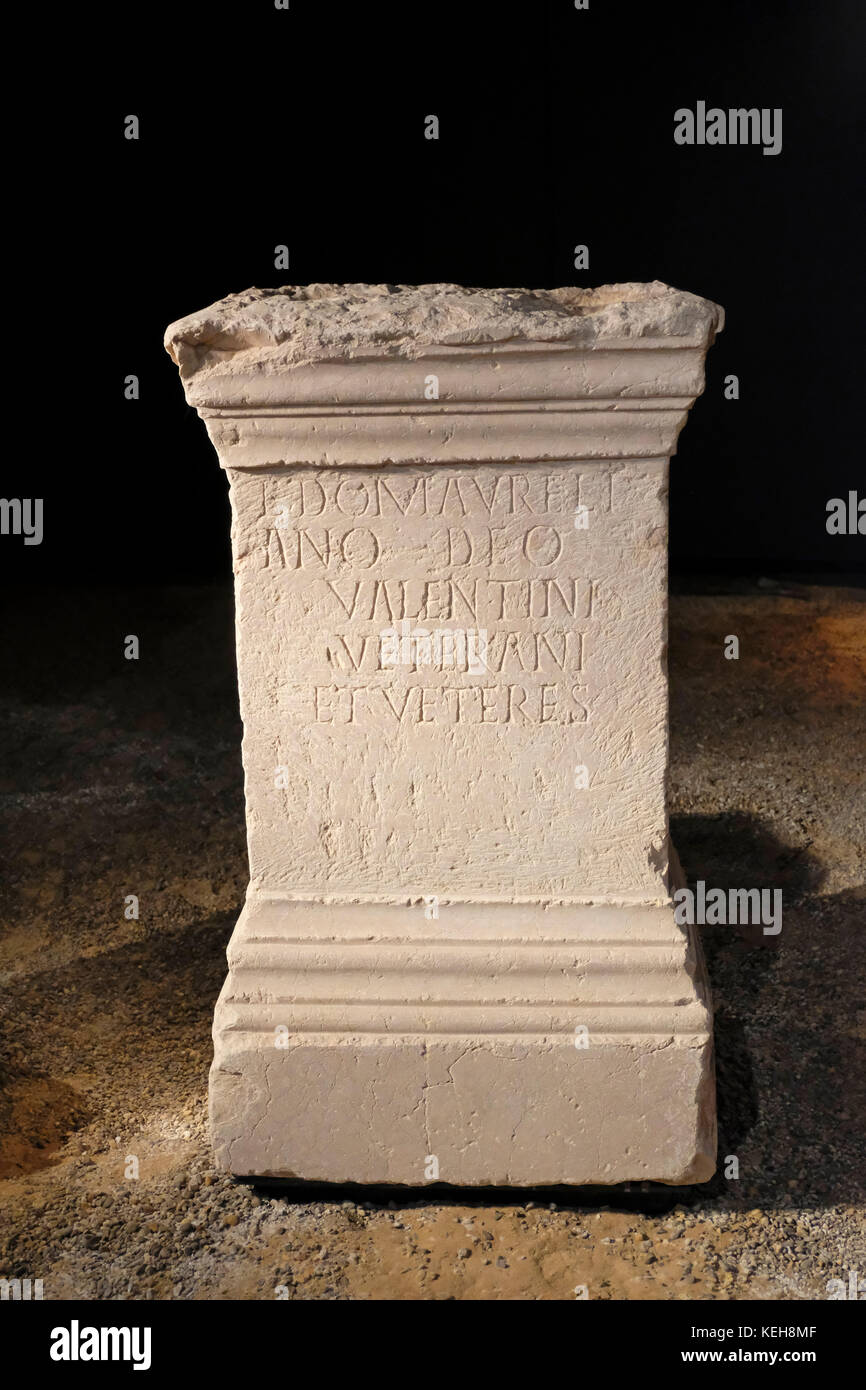 Emperor aurelian hires stock photography and images Alamy