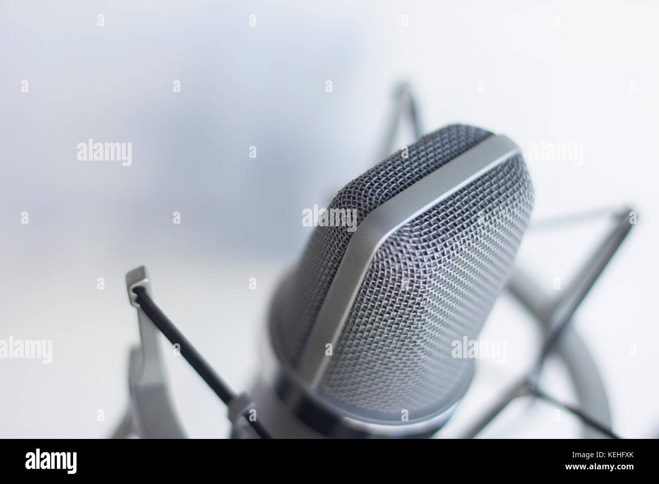 Large diaphragm condenser studio recording voice microphone to record ...