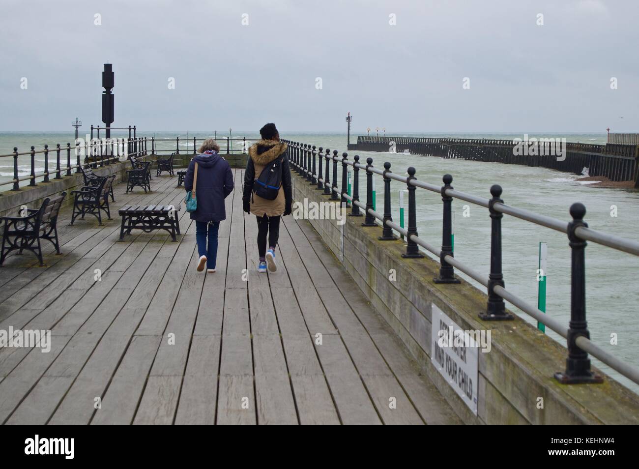 Walking the jetty hi-res stock photography and images - Alamy