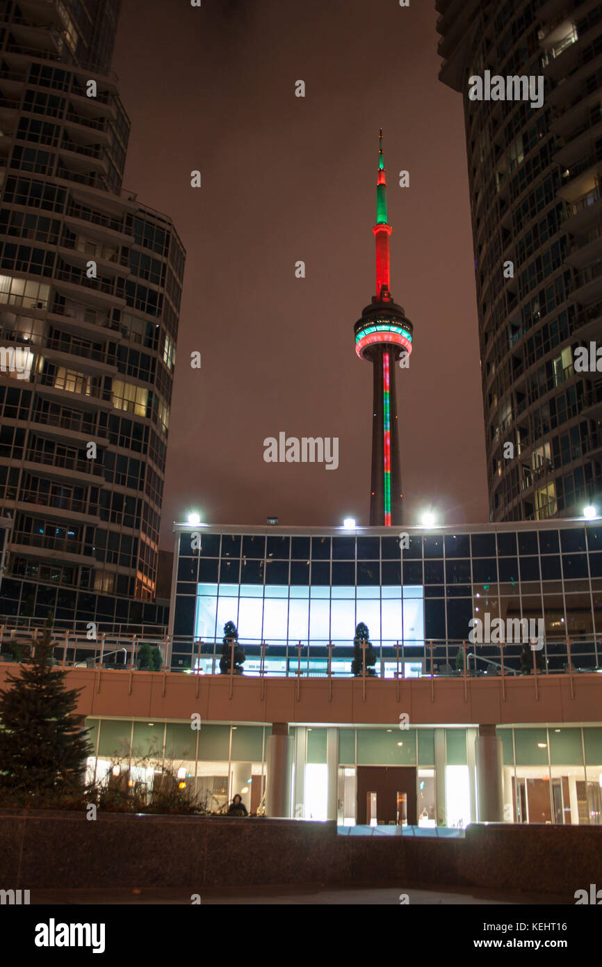 Toronto CN tower illuminated Stock Photo - Alamy