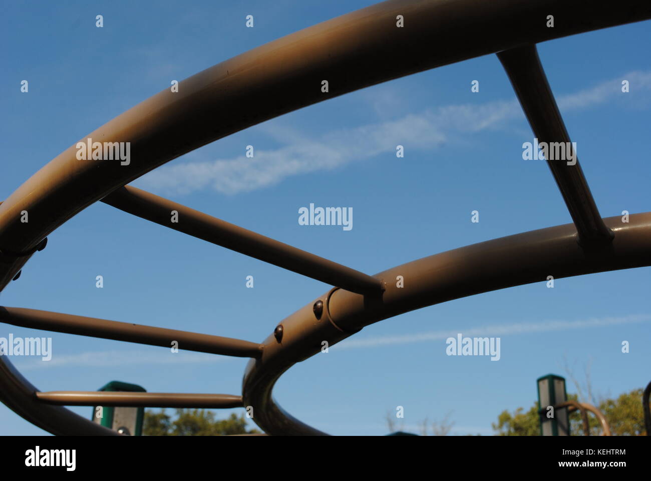 Curved monkey bars hi-res stock photography and images - Alamy