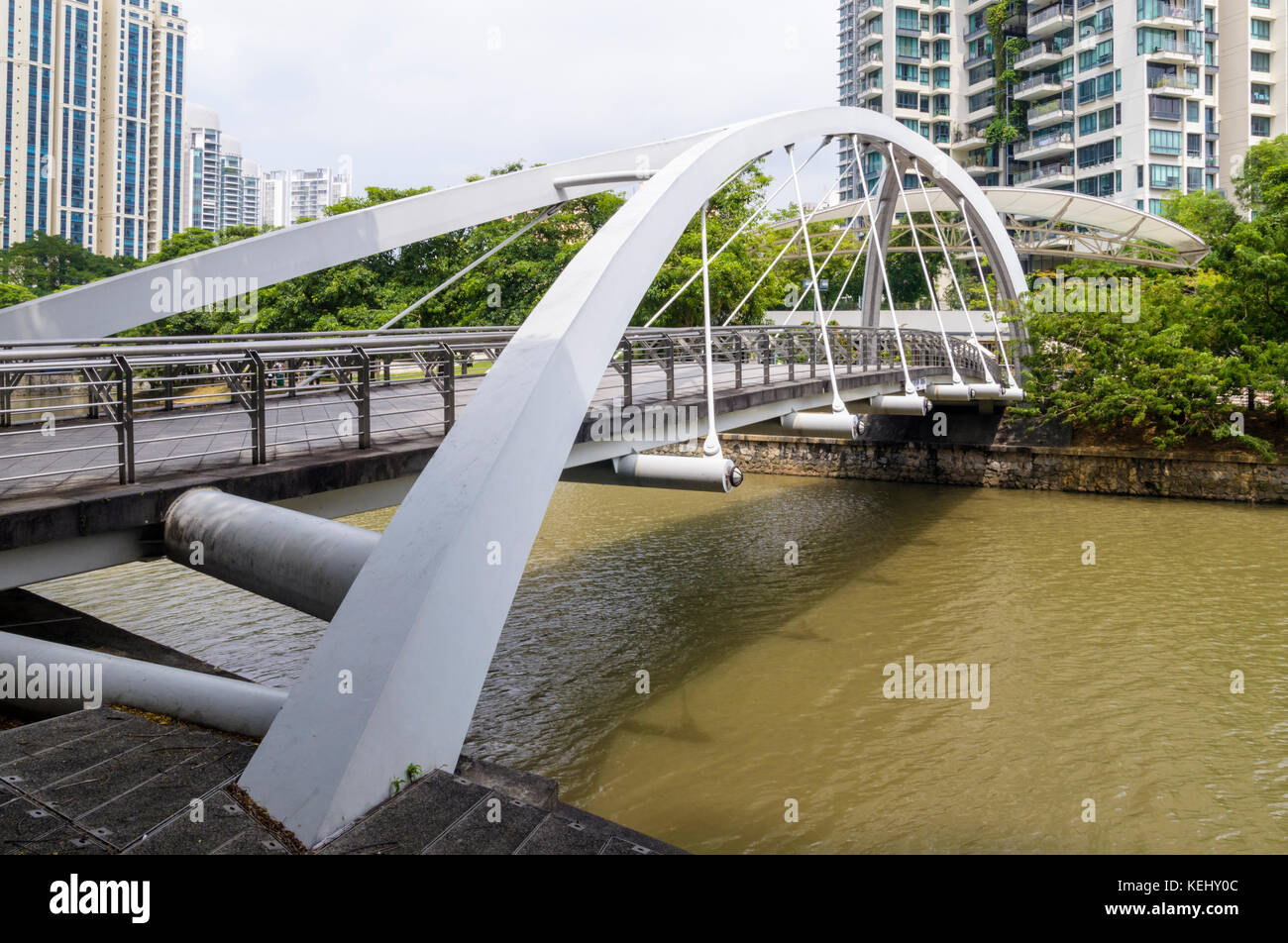 The pedestrian arch bridge Robertson Bridge, Singapore Stock Photo Alamy