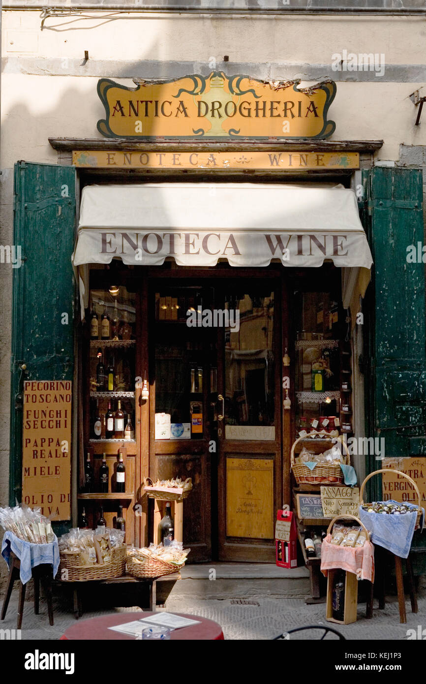 Via Nazionale, Cortona, Arezzo, Tuscany, Italy, with an oldfashioned