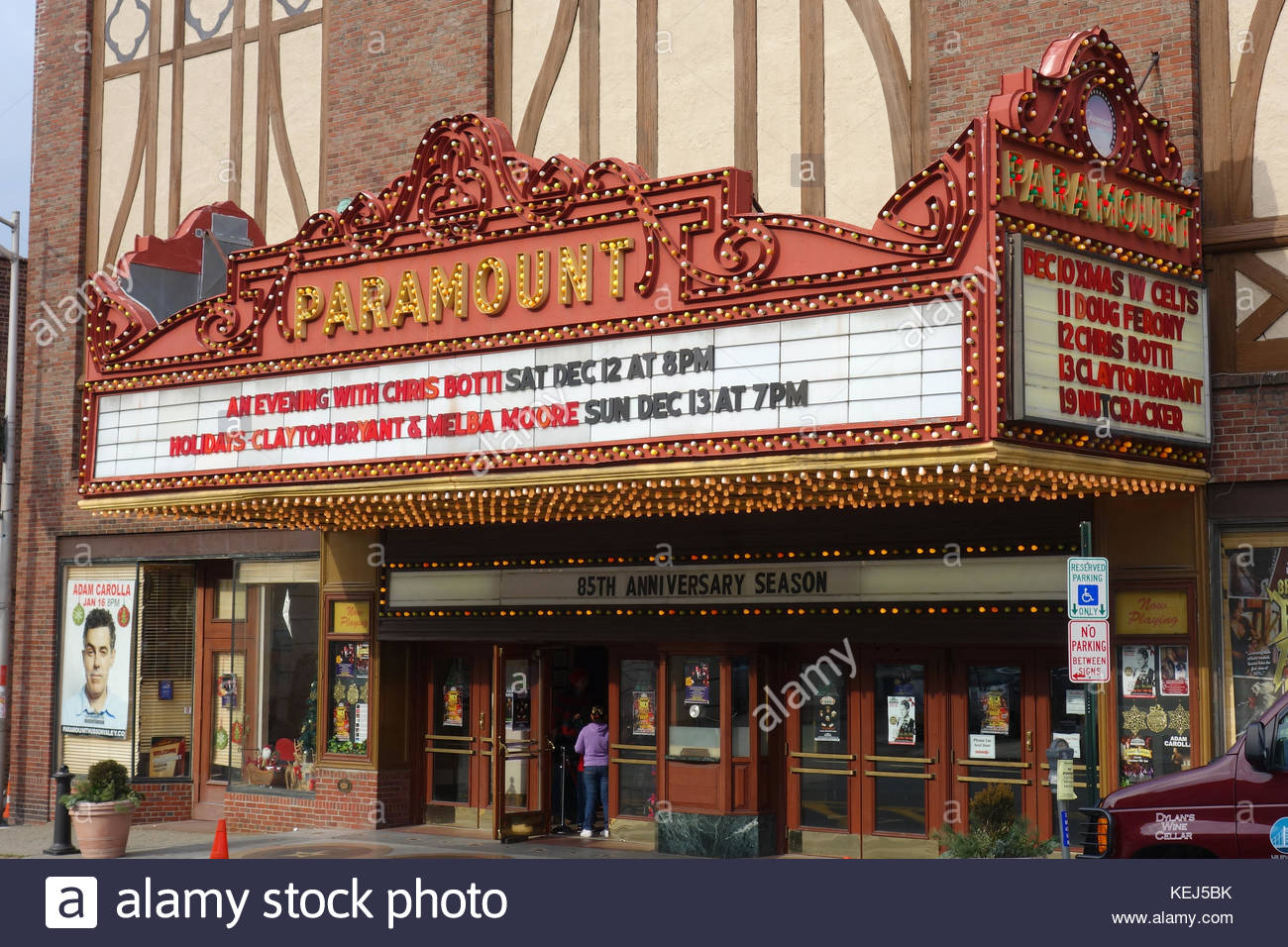 Paramount Theater Stock Photos & Paramount Theater Stock Images Alamy