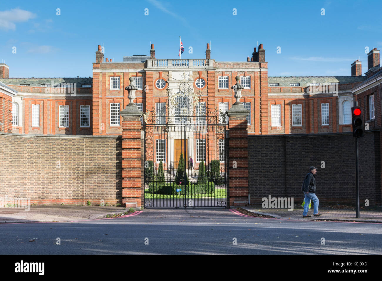 Roehampton House, part of Queen Mary’s Place, Roehampton Lane